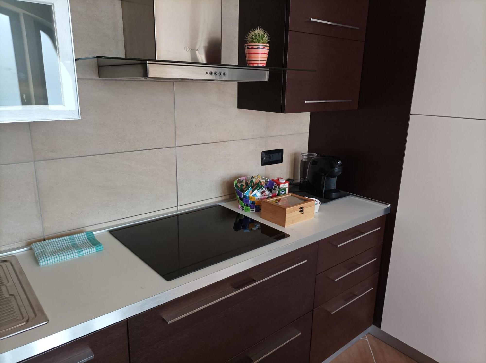 Il Nido Apartment Алба Екстериор снимка
