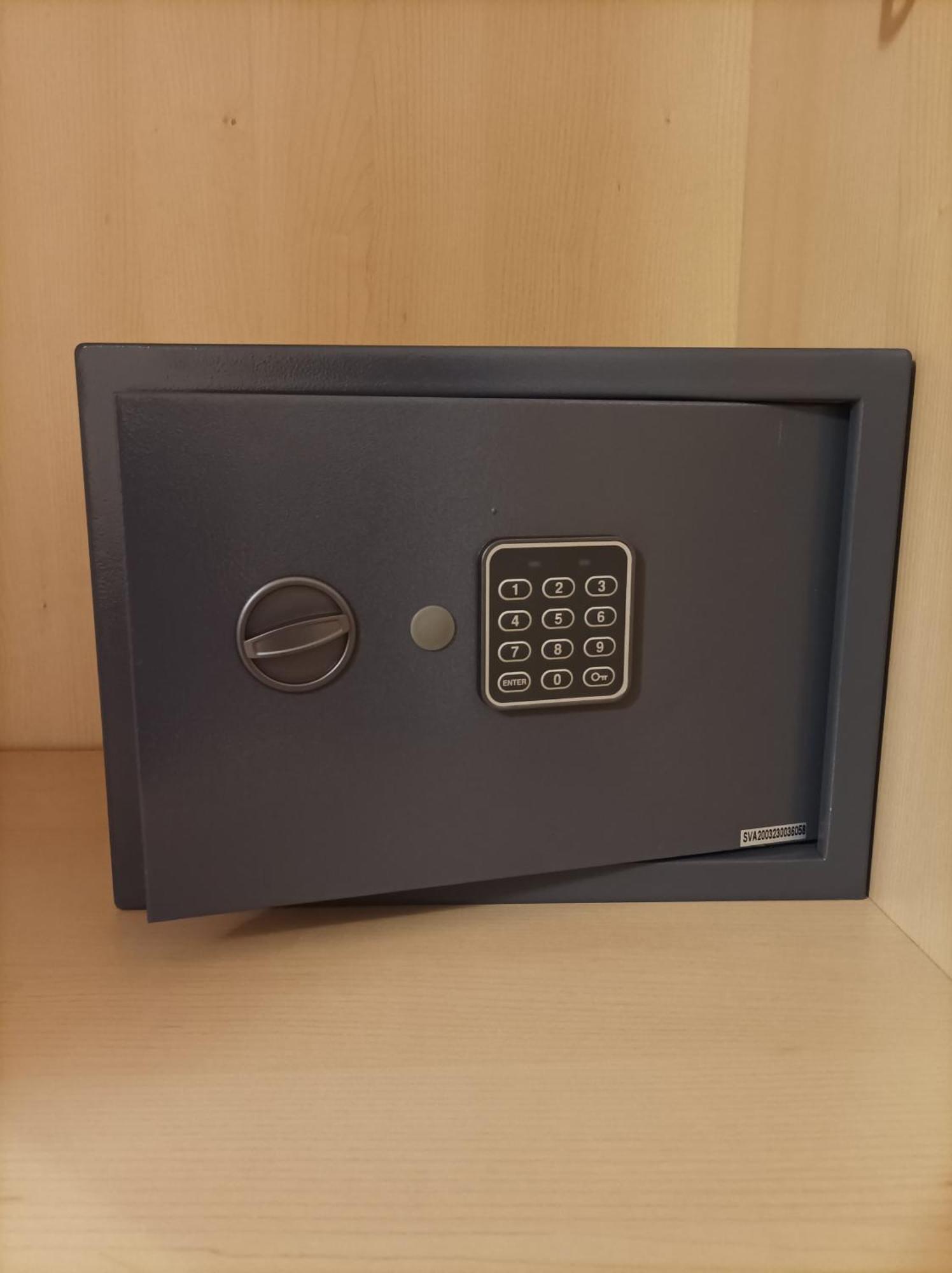 Il Nido Apartment Алба Екстериор снимка