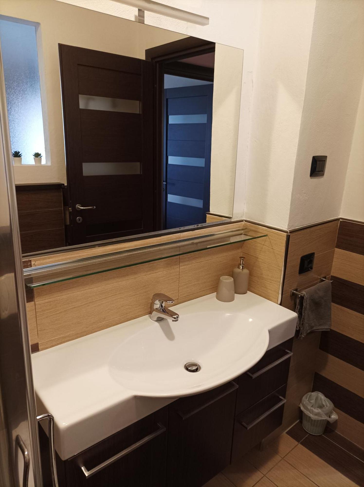 Il Nido Apartment Алба Екстериор снимка